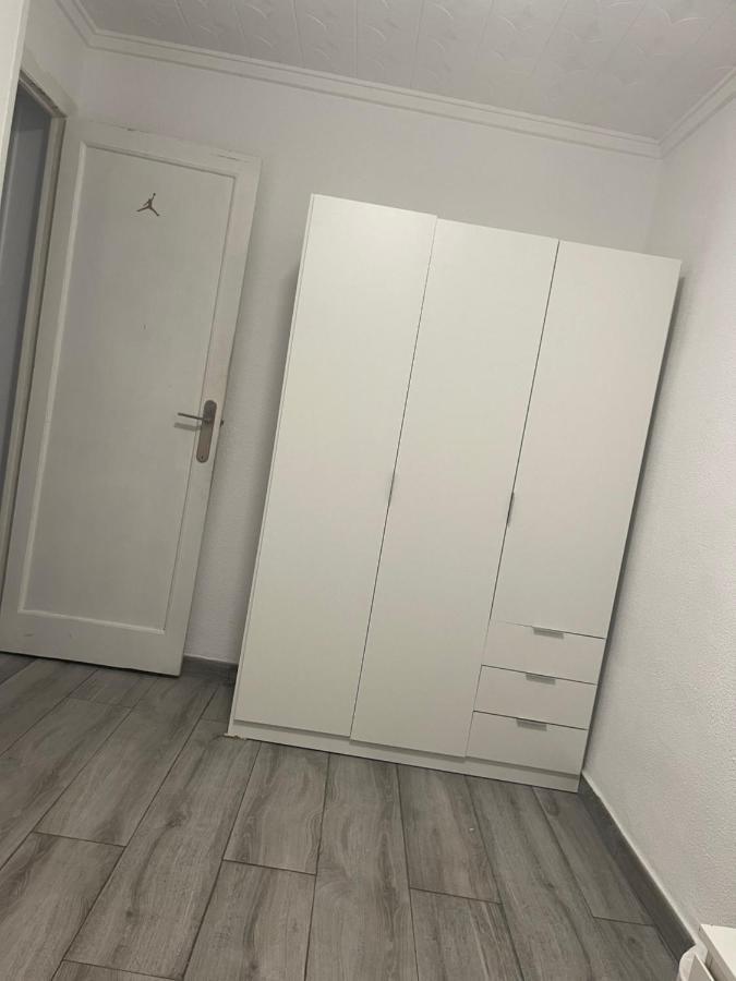 Séjour chez l'habitant Matrimonial Particular. *